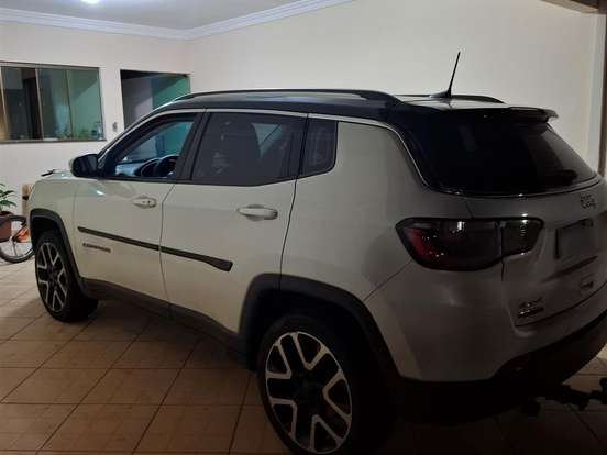 JEEP-COMPASS-2.0 16V DIESEL LIMITED 4X4 AUTOMÁTICO JEEP-COMPASS-2020