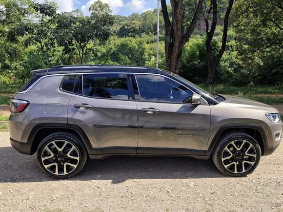 JEEP-COMPASS-2.0 16V DIESEL LIMITED 4X4 AUTOMÁTICO JEEP-COMPASS-2019