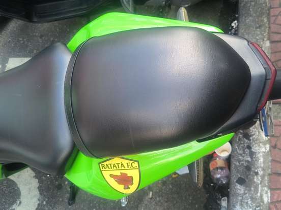 KAWASAKI-NINJA 250R KAWASAKI-NINJA 250R-2012