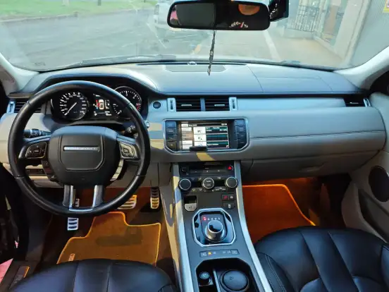 LAND ROVER-RANGE ROVER EVOQUE-2.2 SDA PRESTIGE 4X4 16V DIESEL 4P AUTOMÁTICO LAND ROVER-RANGE ROVER EVOQUE-2014