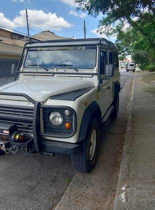 LAND ROVER DEFENDER 2.5 CSW 110 4X4 TURBO DIESEL 4P MANUAL