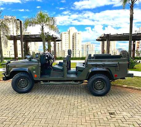 LAND ROVER-DEFENDER-2.5 CSW 110 4X4 TURBO DIESEL 4P MANUAL LAND ROVER-DEFENDER-2004