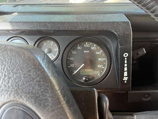 LAND ROVER-DEFENDER-2.5 SW HCPU 130 4X4 TURBO DIESEL 4P MANUAL LAND ROVER-DEFENDER-2004