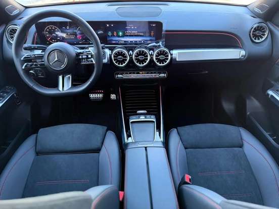 MERCEDES-BENZ-GLB 220-2025
