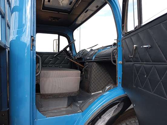 MERCEDES-BENZ-200 D-2.0 DIESEL 4P MANUAL MERCEDES-BENZ-200 D-1970