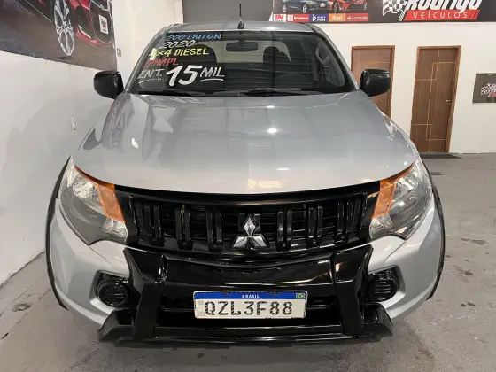 MITSUBISHI L200 TRITON 2.4 16V TURBO DIESEL SPORT GLX OUTDOOR CD 4P 4X4 MANUAL