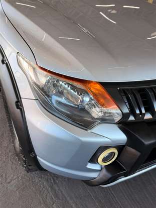 MITSUBISHI-L200 TRITON-2019