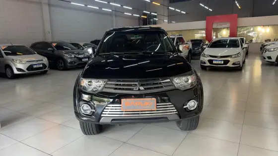 MITSUBISHI L200 TRITON 3.2 HPE 4X4 CD 16V TURBO INTERCOOLER DIESEL 4P MANUAL
