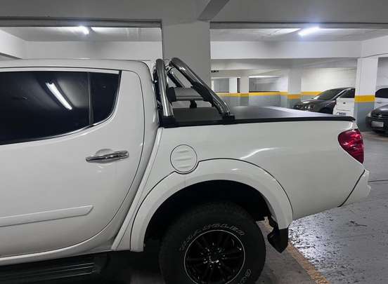 MITSUBISHI-L200 TRITON-2016