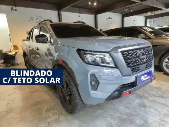 NISSAN FRONTIER 2.3 16V TURBO DIESEL PRO4X CD 4X4 AUTOMÁTICO