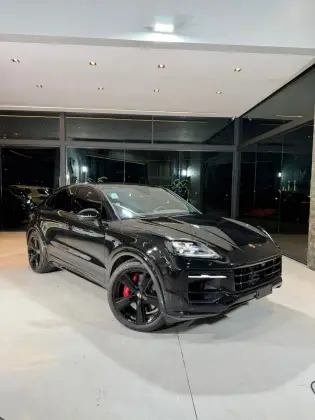 PORSCHE CAYENNE 4.0 V8 GASOLINA GTS COUPÉ AWD TIPTRONIC S