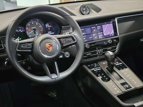 PORSCHE-MACAN-2.9 V6 BITURBO GASOLINA GTS PDK PORSCHE-MACAN-2024
