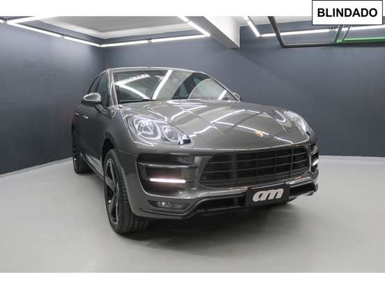 PORSCHE-MACAN-2014