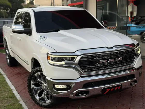 RAM 1500 5.7 V8 GASOLINA LIMITED CD 4X4 AUTOMÁTICO