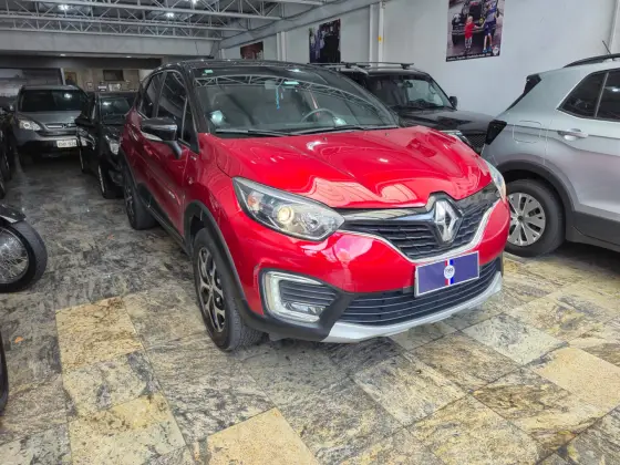 RENAULT CAPTUR 1.6 16V SCE FLEX BOSE X-TRONIC