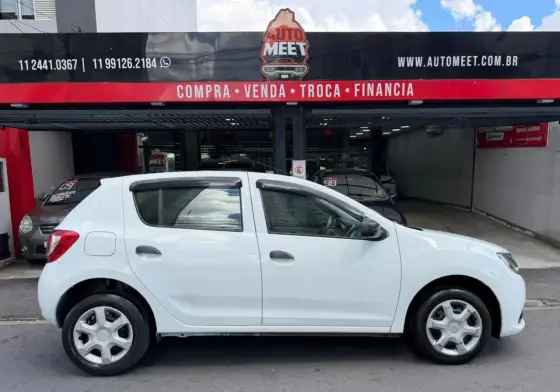 RENAULT SANDERO 1.0 12V SCE FLEX AUTHENTIQUE MANUAL RENAULT SANDERO 1.0 12V SCE FLEX AUTHENTIQUE MANUAL