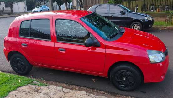 RENAULT-CLIO-2014