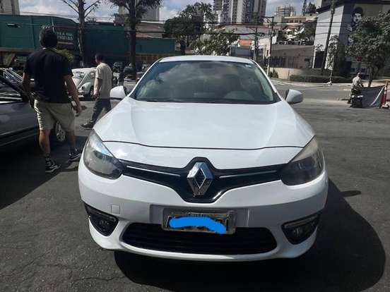 RENAULT-FLUENCE-2.0 DYNAMIQUE PLUS 16V FLEX 4P AUTOMÁTICO RENAULT-FLUENCE-2015