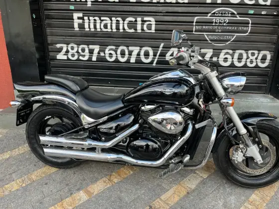 SUZUKI BOULEVARD M800 