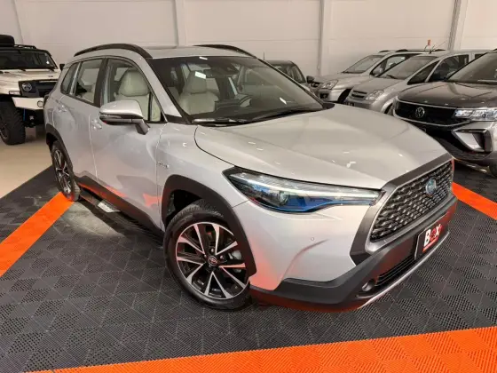 TOYOTA COROLLA CROSS 1.8 VVT-I HYBRID FLEX XRX CVT