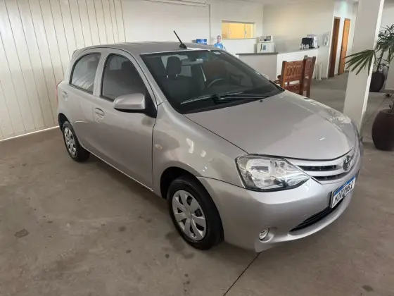 TOYOTA ETIOS 1.3 X 16V FLEX 4P AUTOMÁTICO