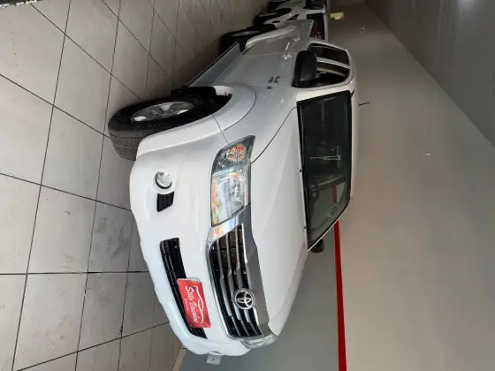 TOYOTA HILUX 2.7 SR 4X2 CD 16V FLEX 4P AUTOMÁTICO