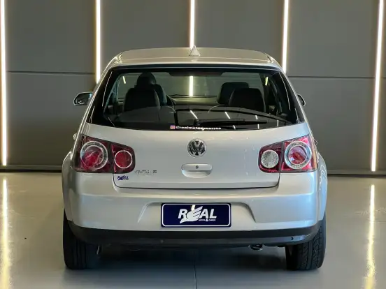 VOLKSWAGEN-GOLF-2007