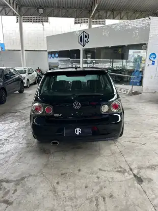 VOLKSWAGEN-GOLF-2010