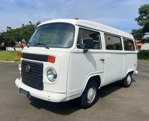VOLKSWAGEN KOMBI 1.4 MI STD LOTAÇÃO 8V FLEX 3P MANUAL
