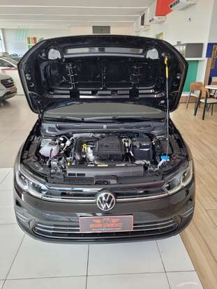 VOLKSWAGEN-POLO-2025