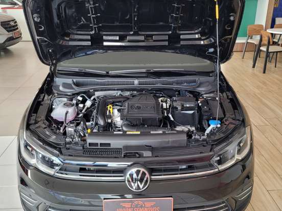 VOLKSWAGEN-POLO-1.0 170 TSI HIGHLINE AUTOMÁTICO VOLKSWAGEN-POLO-2025