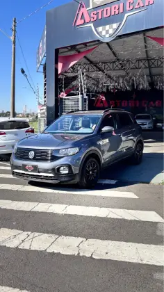 VOLKSWAGEN T-CROSS 1.0 200 TSI TOTAL FLEX MANUAL