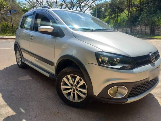 VOLKSWAGEN CROSSFOX 1.6 MI FLEX 8V 4P MANUAL