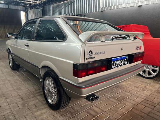 VOLKSWAGEN-GOL-1992