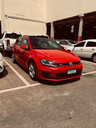 VOLKSWAGEN-GOLF-2017