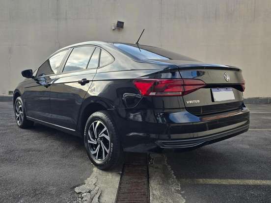 VOLKSWAGEN-VIRTUS-1.6 MSI SENSE TOTAL FLEX AUTOMÁTICO VOLKSWAGEN-VIRTUS-2021