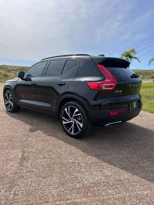 VOLVO-XC40-2.0 T5 GASOLINA R-DESIGN AWD GEARTRONIC VOLVO-XC40-2019