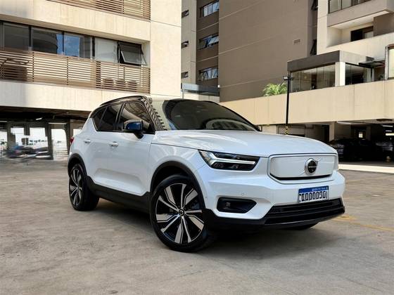 VOLVO XC40 P8 RECHARGE ELECTRIC BEV PURE AWD
