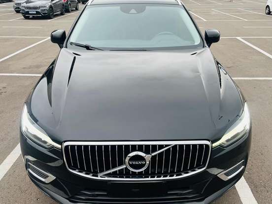 VOLVO-XC60-2.0 T8 HYBRID MOMENTUM AWD GEARTRONIC VOLVO-XC60-2021