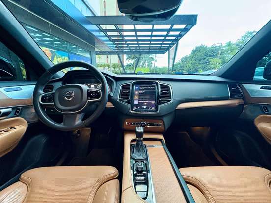 VOLVO-XC90-2.0 D5 DIESEL INSCRIPTION AWD GEARTRONIC VOLVO-XC90-2019