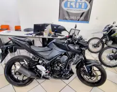 YAMAHA MT-03 ABS YAMAHA MT-03 ABS
