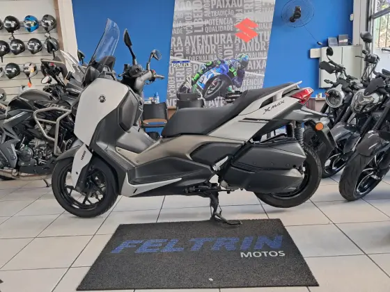 YAMAHA XMAX 250 CONNECTED ABS 