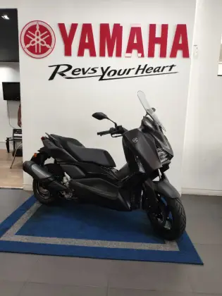 YAMAHA XMAX 300 CONNECTED ABS 
