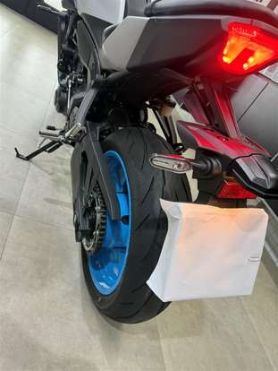 YAMAHA-MT-07 YAMAHA-MT-07-0