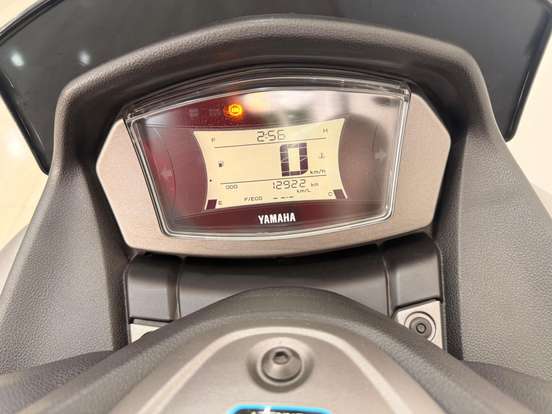 YAMAHA-NMAX CONNECTED 160 SE ABS-2023