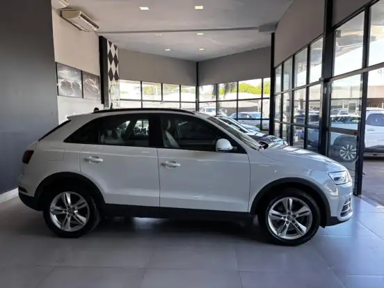 AUDI-Q3-2016