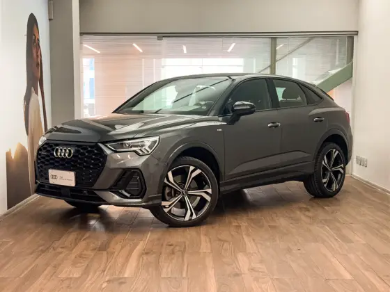 AUDI Q3 2.0 40 TFSI GASOLINA SPORTBACK PERFORMANCE BLACK QUATTRO TIPTRONIC