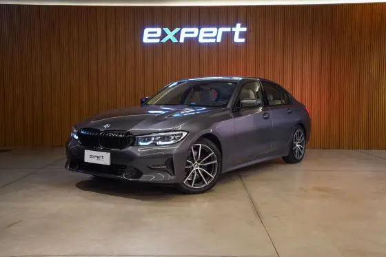 BMW 320i 2.0 16V TURBO GASOLINA SPORT AUTOMÁTICO BMW 320i 2.0 16V TURBO GASOLINA SPORT AUTOMÁTICO