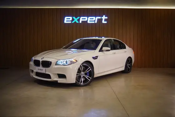 BMW M5 4.4 V8 32V GASOLINA 4P AUTOMÁTICO