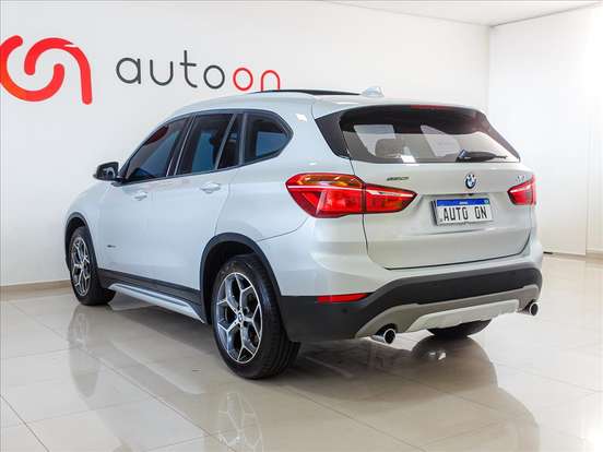 BMW-X1-2.0 16V TURBO ACTIVEFLEX SDRIVE20I X-LINE 4P AUTOMÁTICO BMW-X1-2017